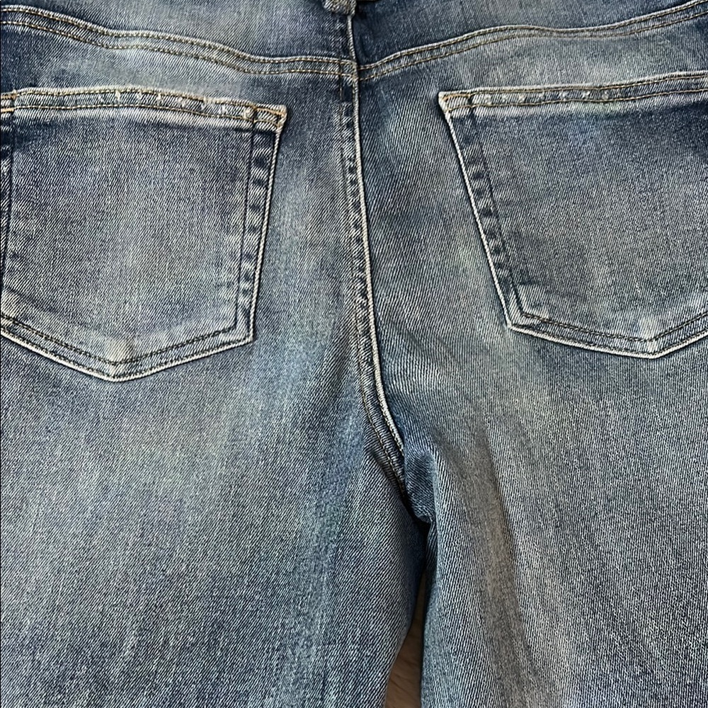 Maurices High Rise Super Skinny Jeans with Natural Fading - Picture 9 of 9